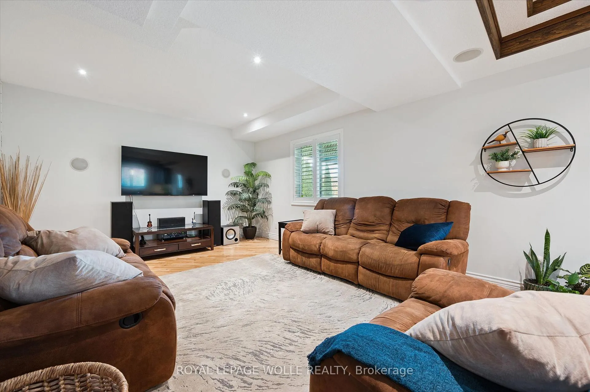 Photo 27 of 531 Wood Nettle Way, Waterloo — HOMEH