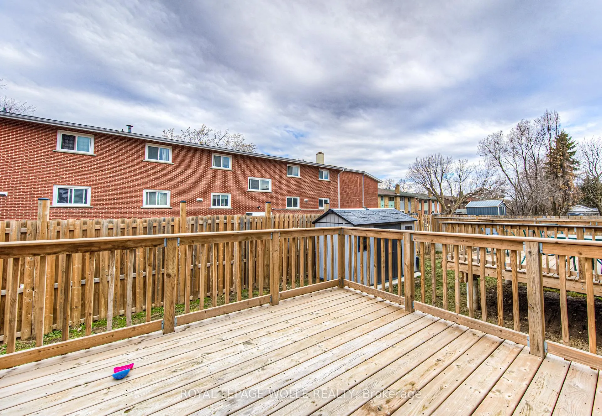 Photo 18 of 204 Fifth Avenue, Kitchener — HOMEH