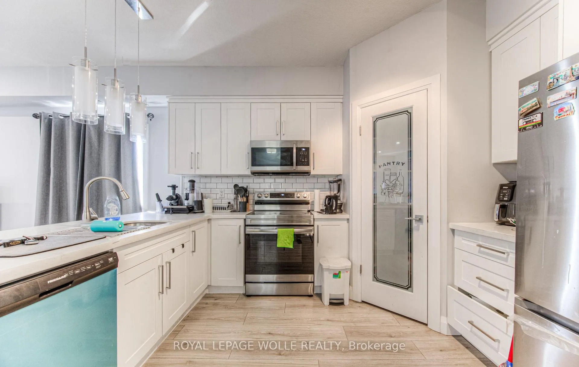 Photo 26 of 204 Fifth Avenue, Kitchener — HOMEH