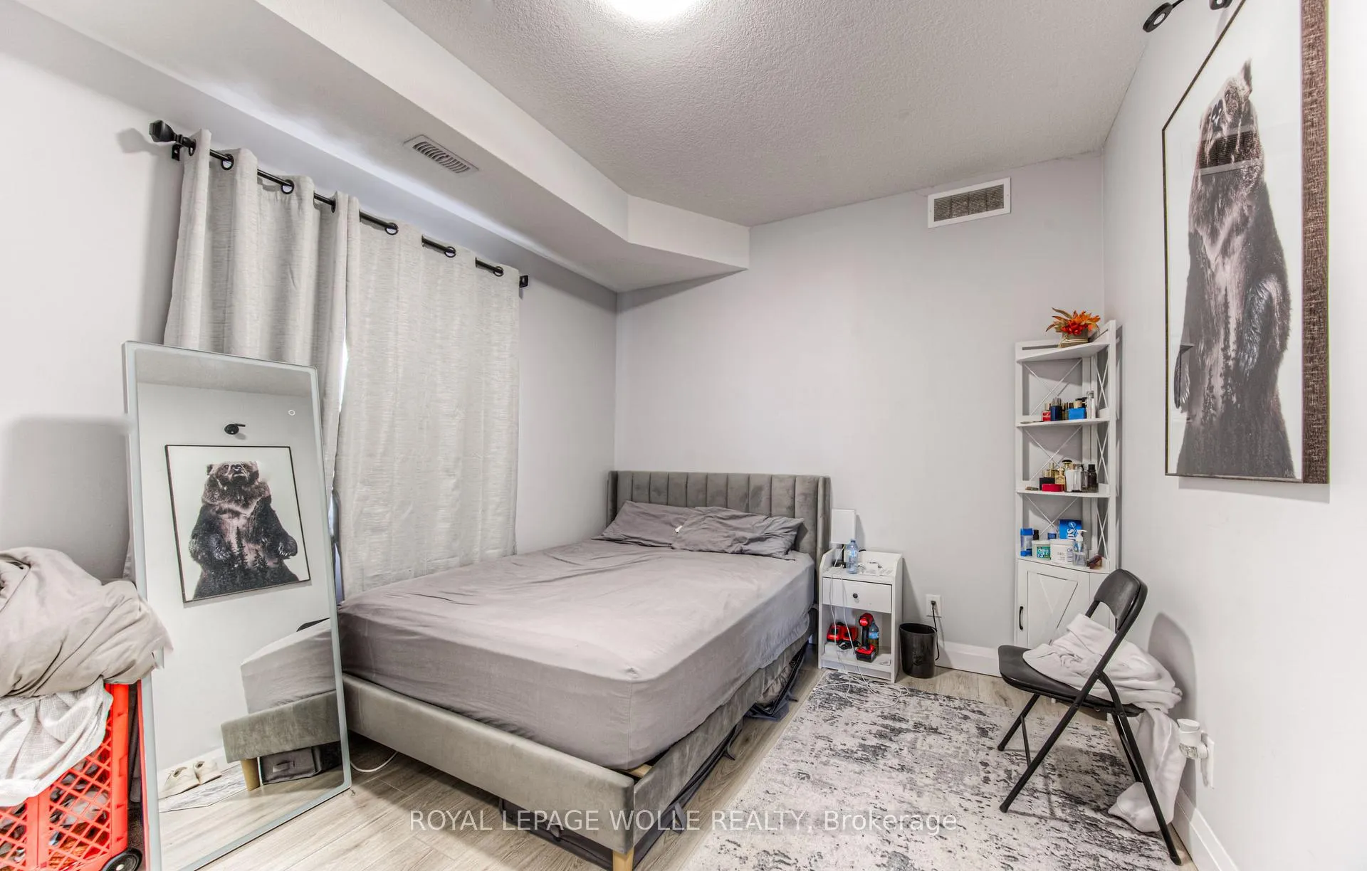 Photo 32 of 204 Fifth Avenue, Kitchener — HOMEH