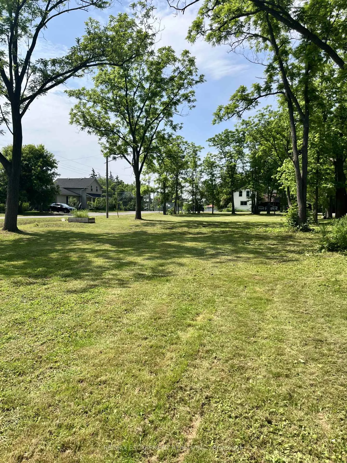 Photo 5 of Lot 5 Centre Street S, Brant, Brantford Twp — HOMEH