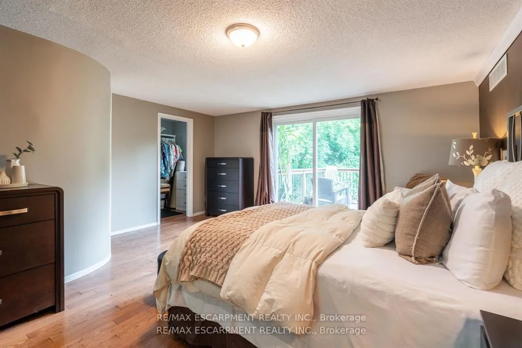 Photo 11 of 16 Flamingo Drive, Hamilton, Bruleville — HOMEH