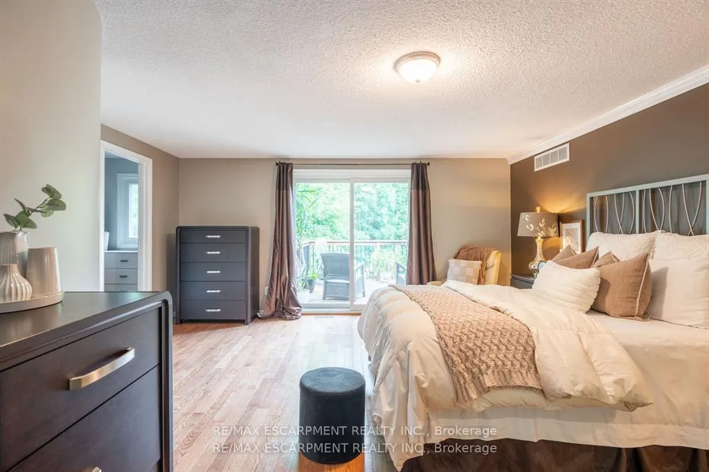 Photo 12 of 16 Flamingo Drive, Hamilton, Bruleville — HOMEH