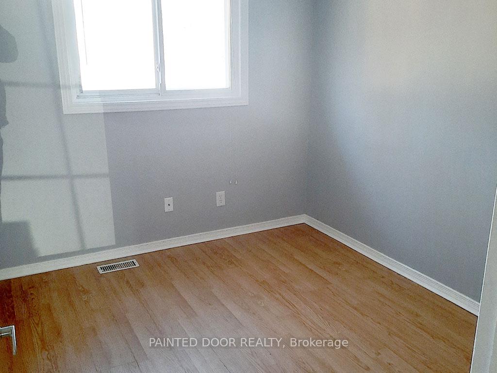 Photo 6 of 26A Bernick Drive, Barrie, Grove East — HOMEH
