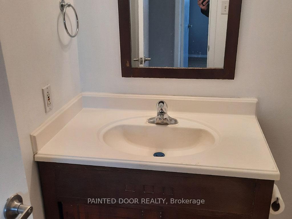 Photo 9 of 26A Bernick Drive, Barrie, Grove East — HOMEH
