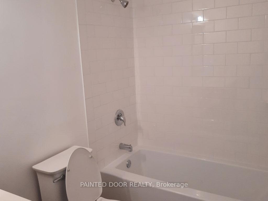 Photo 10 of 26A Bernick Drive, Barrie, Grove East — HOMEH