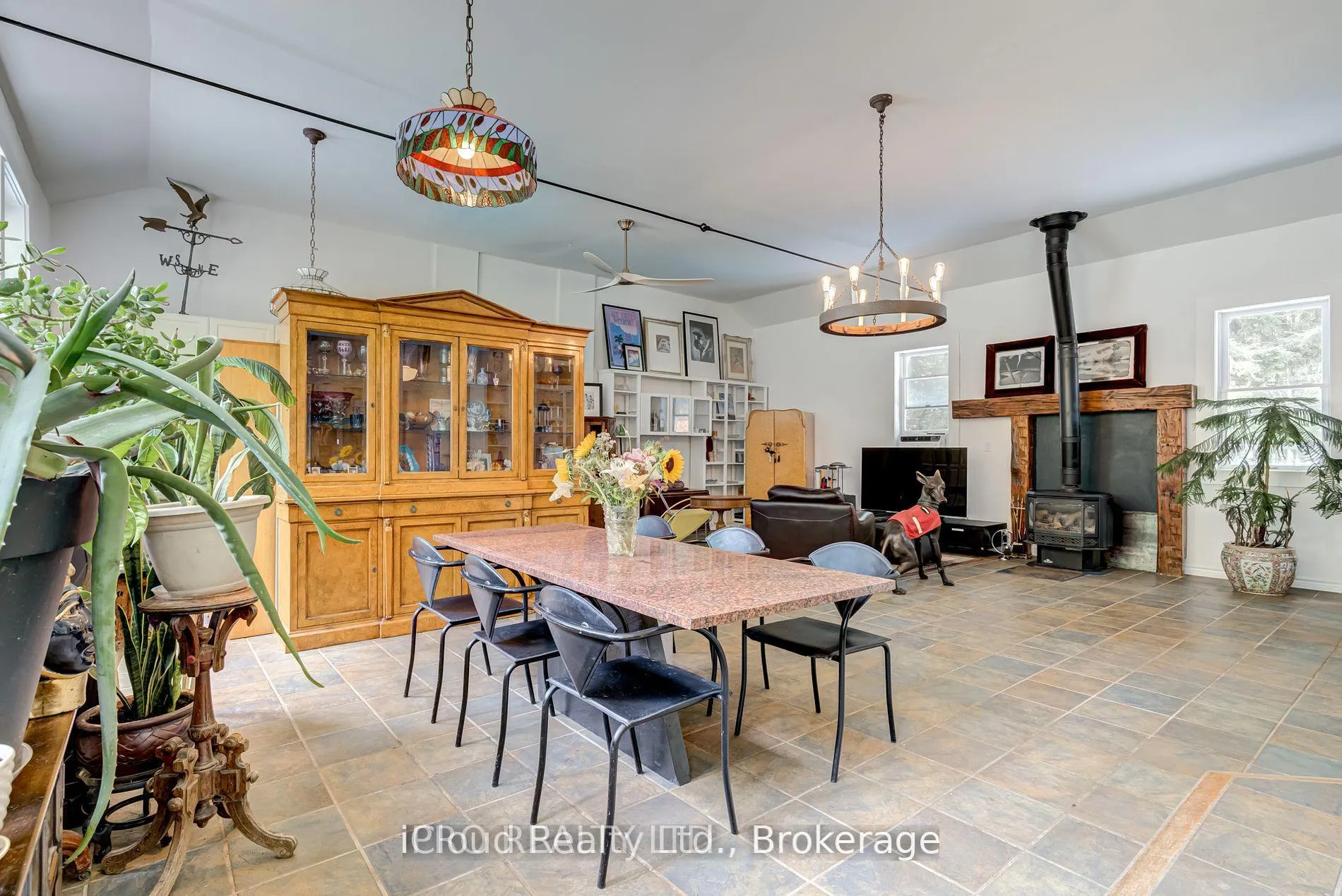 Photo 9 of Unit EHS, 715432 1st Line, Mono, Rural Mono — HOMEH