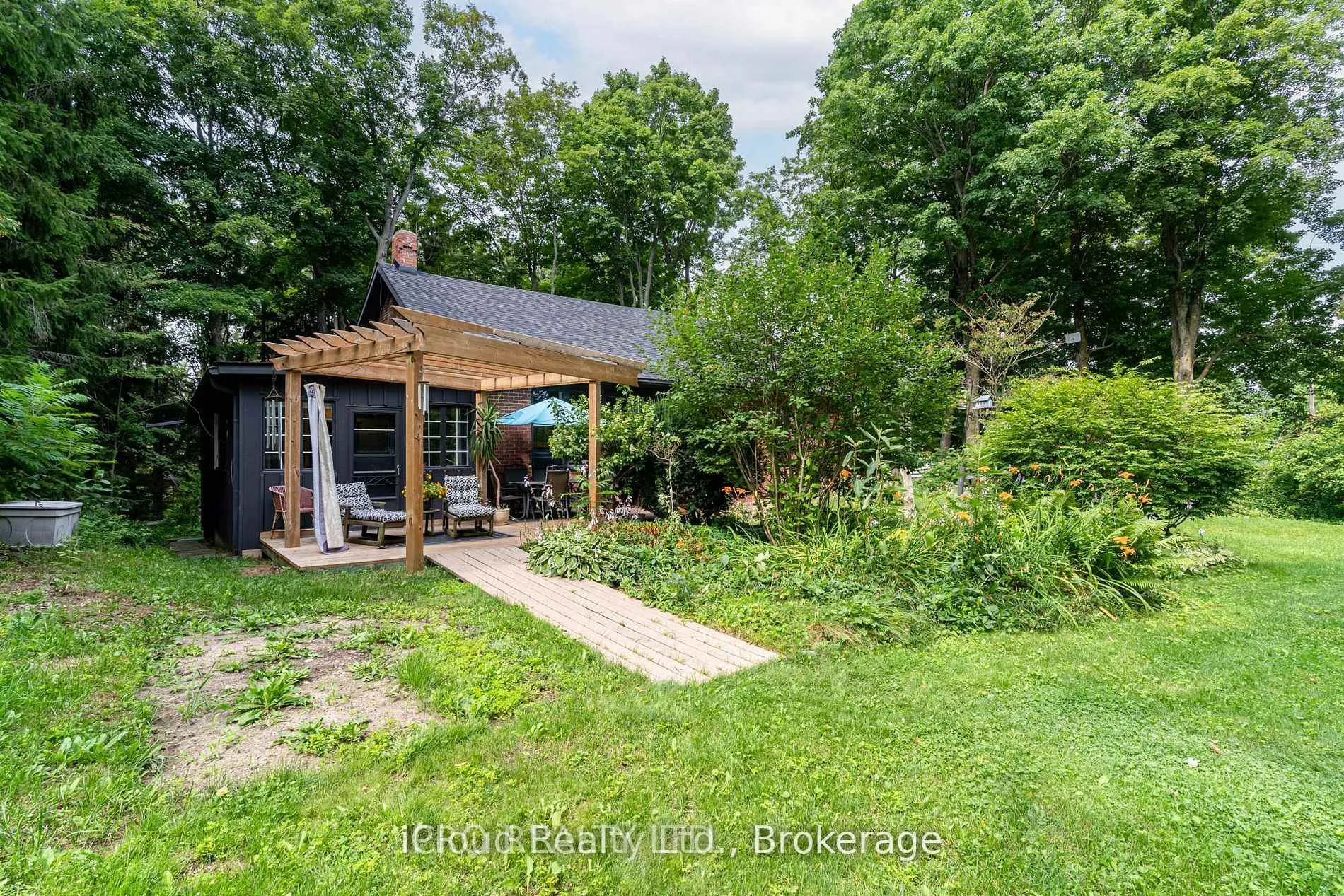 Photo 28 of Unit EHS, 715432 1st Line, Mono, Rural Mono — HOMEH