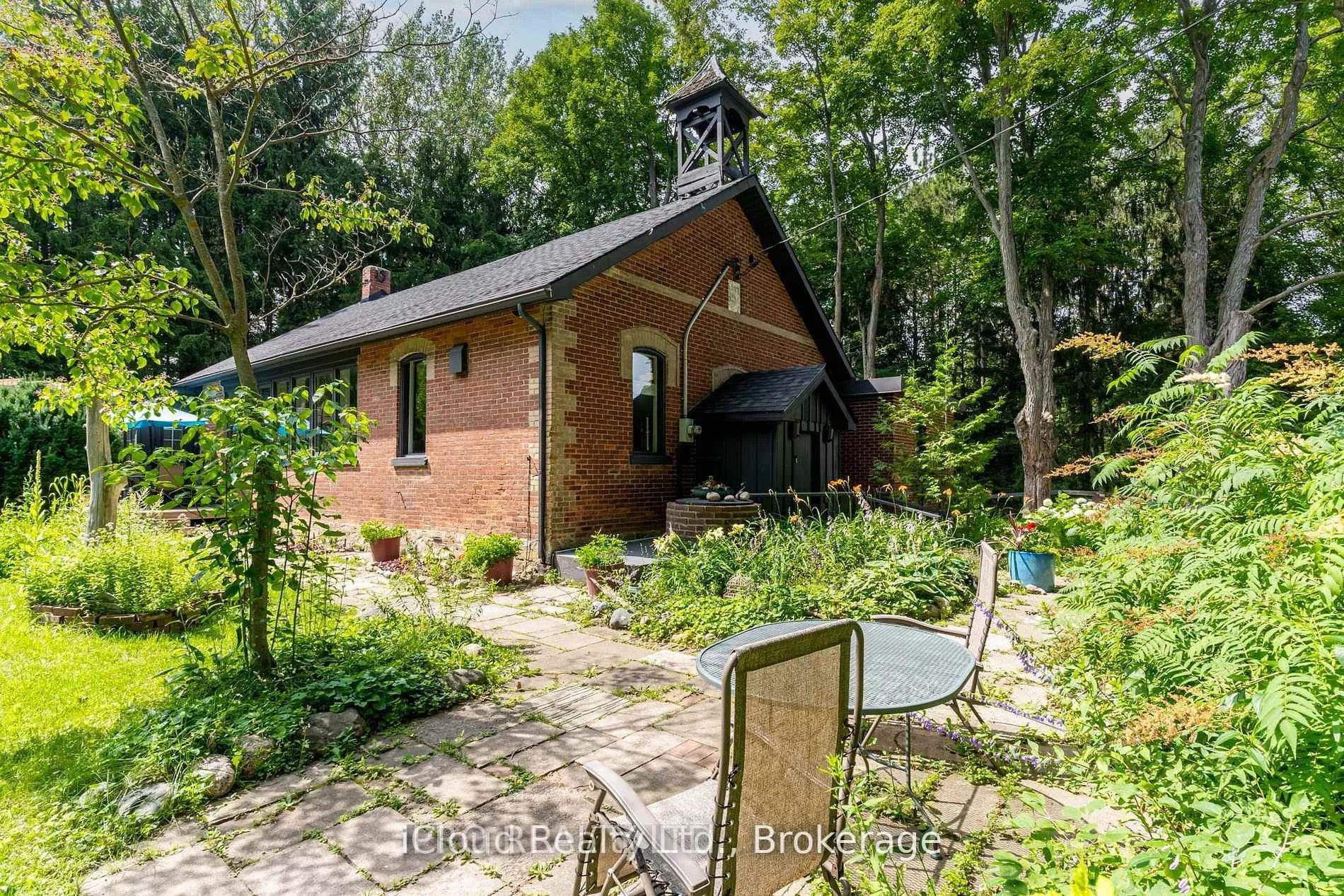 Photo 37 of Unit EHS, 715432 1st Line, Mono, Rural Mono — HOMEH