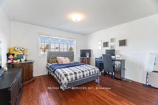 Photo 22 of 130 Dells Crescent, Brampton, Fletcher's Meadow — HOMEH
