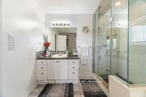 Photo 27 of 130 Dells Crescent, Brampton, Fletcher's Meadow — HOMEH