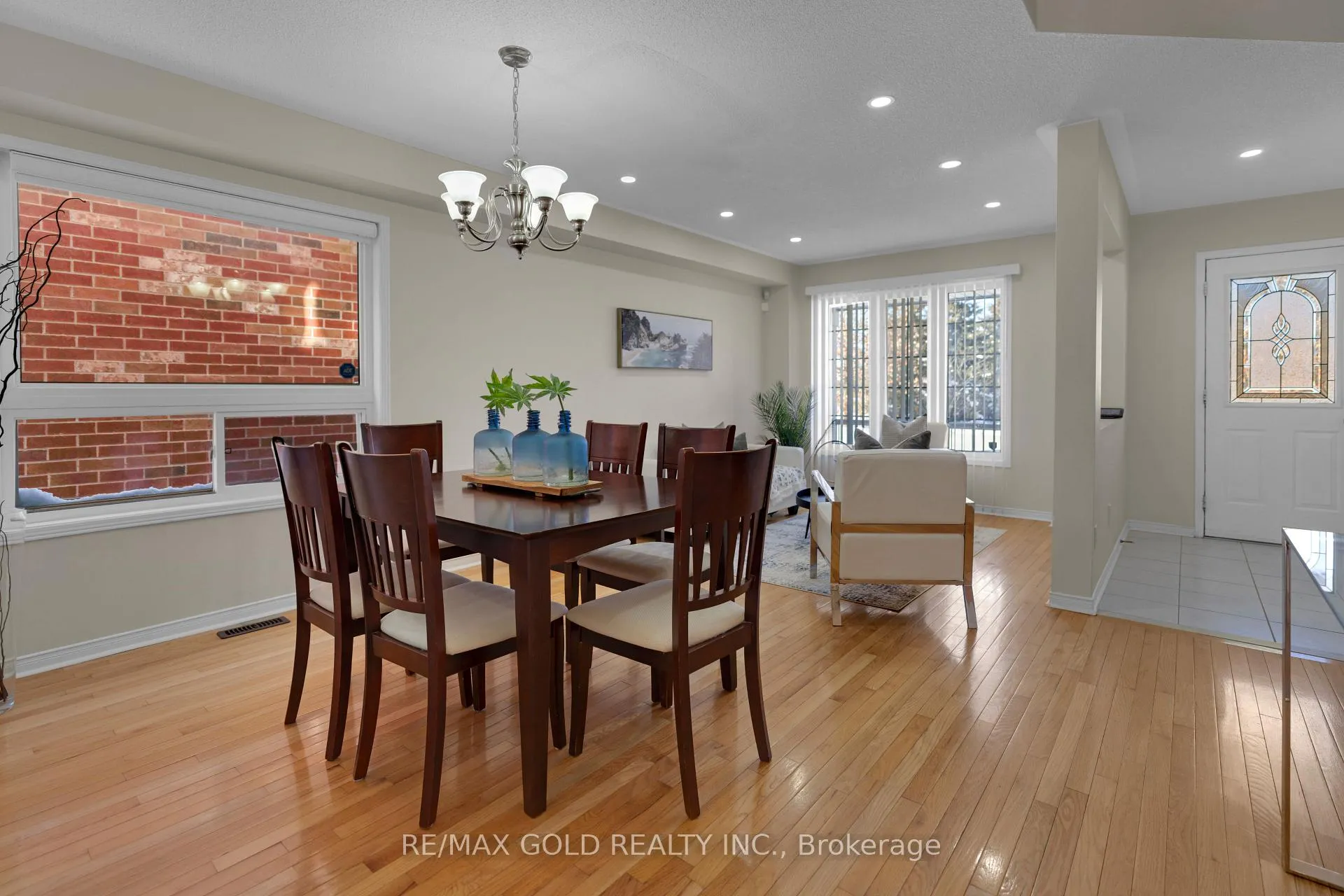 Photo 8 of 23 Schooner Drive, Brampton, Fletcher's Meadow — HOMEH