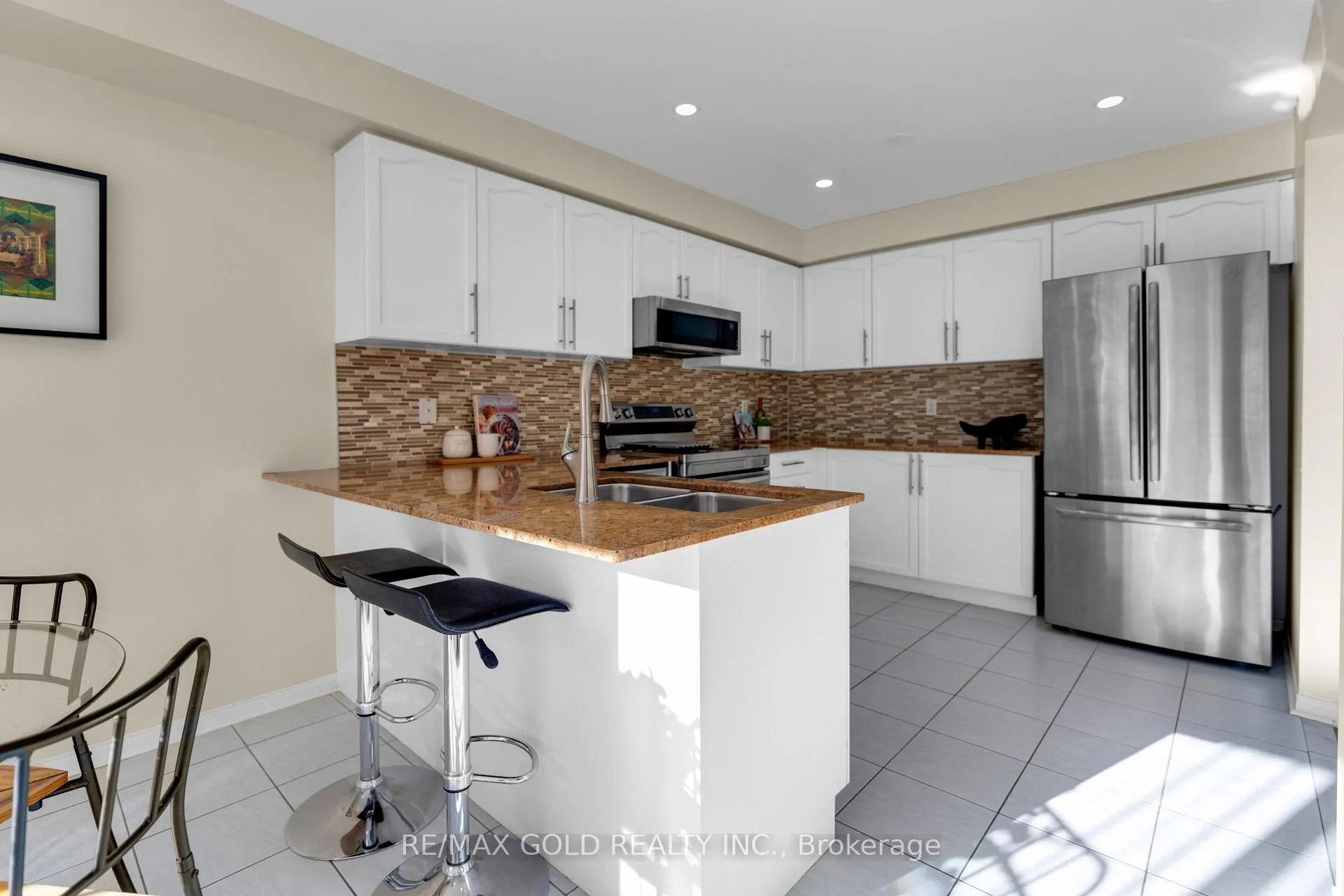 Photo 18 of 23 Schooner Drive, Brampton, Fletcher's Meadow — HOMEH