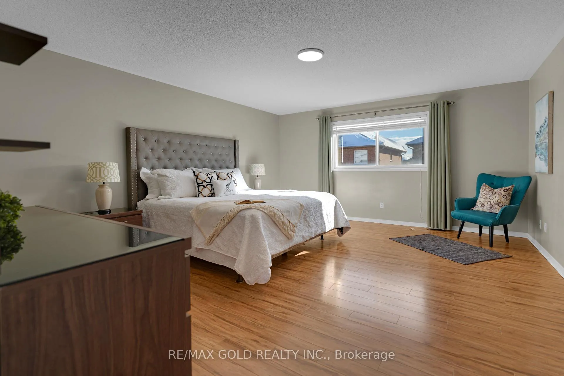 Photo 24 of 23 Schooner Drive, Brampton, Fletcher's Meadow — HOMEH
