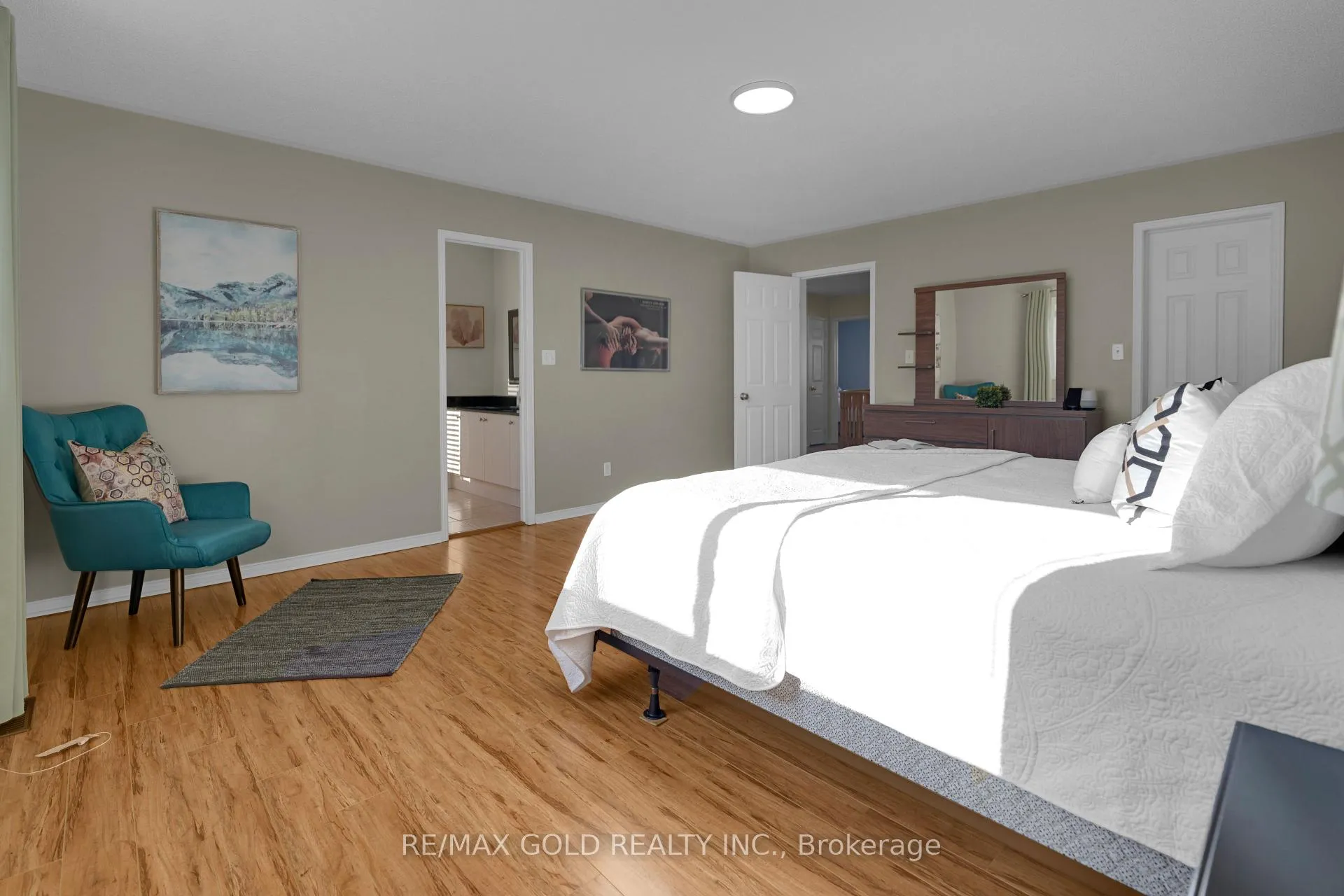 Photo 25 of 23 Schooner Drive, Brampton, Fletcher's Meadow — HOMEH