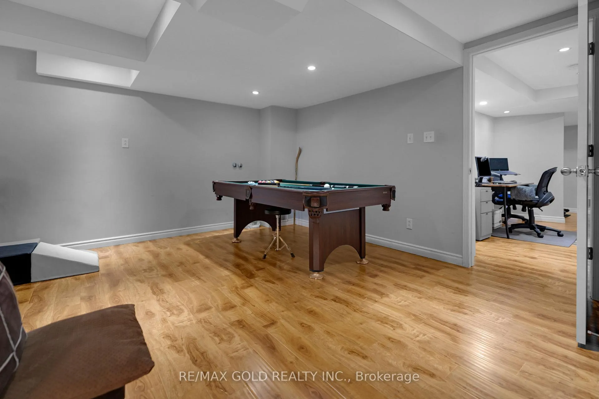 Photo 38 of 23 Schooner Drive, Brampton, Fletcher's Meadow — HOMEH
