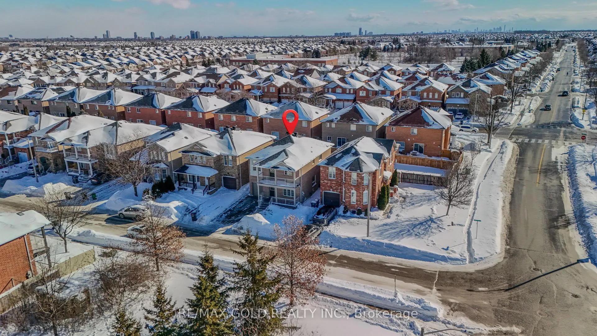 Photo 48 of 23 Schooner Drive, Brampton, Fletcher's Meadow — HOMEH