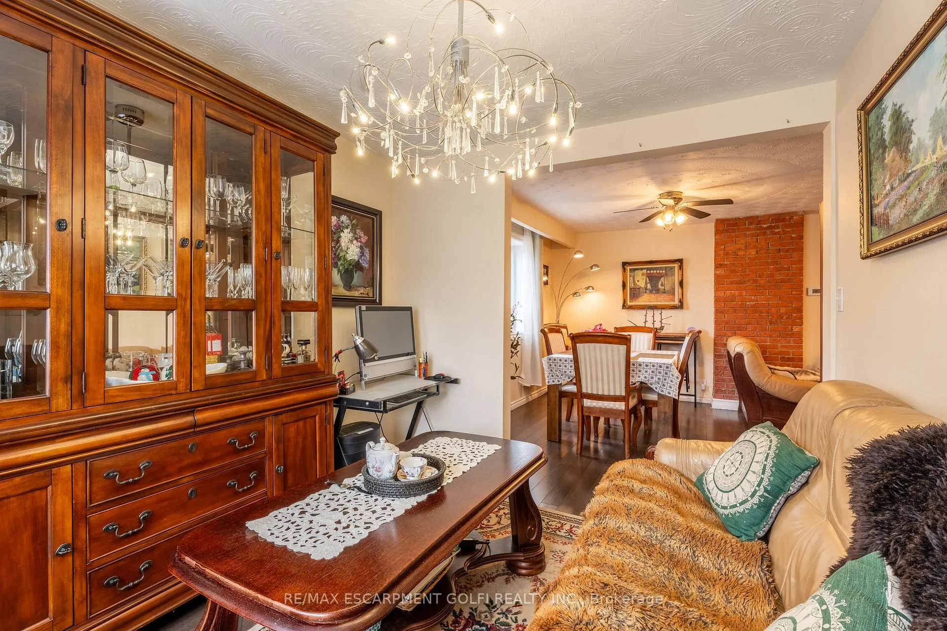 Photo 16 of 439 King William Street, Hamilton, Landsdale — HOMEH
