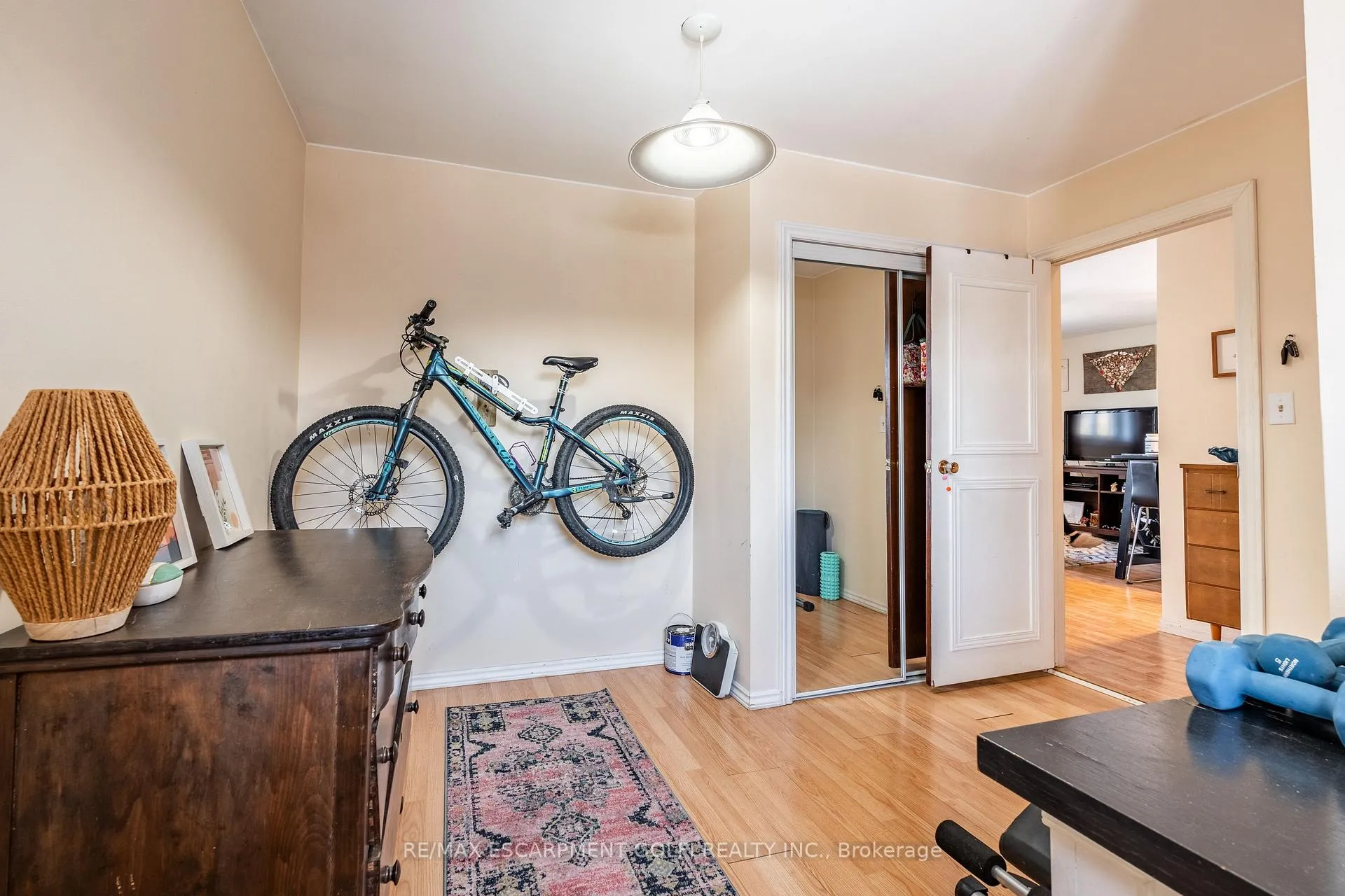 Photo 28 of 439 King William Street, Hamilton, Landsdale — HOMEH