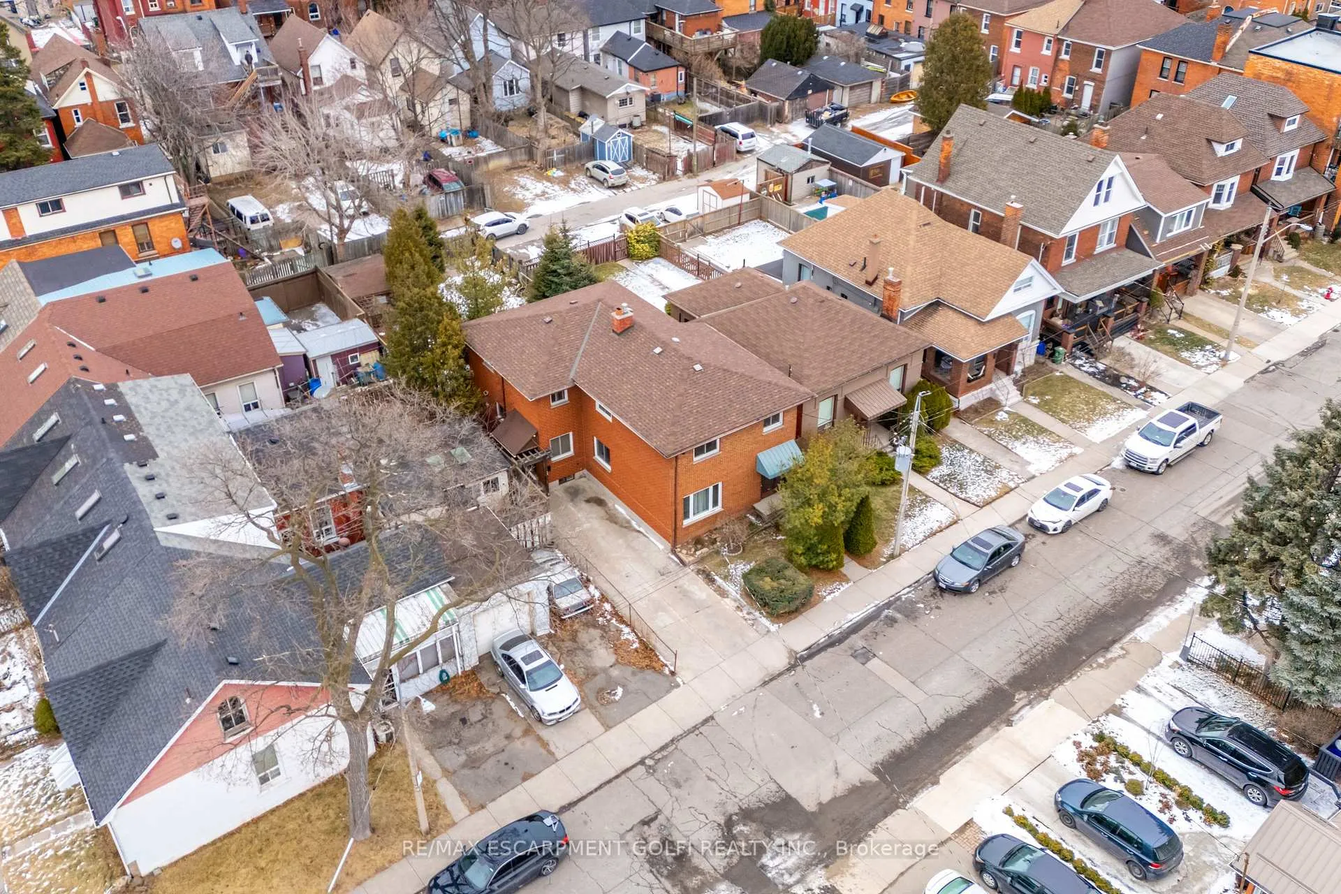 Photo 38 of 439 King William Street, Hamilton, Landsdale — HOMEH