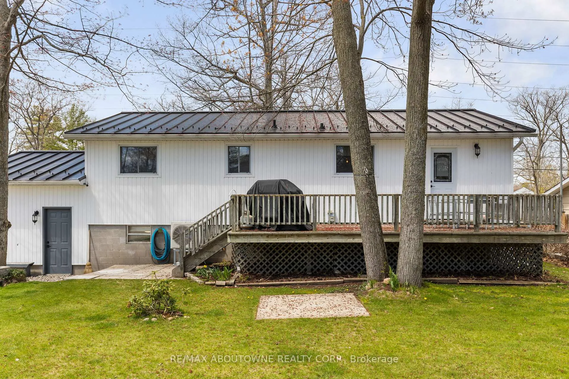 Photo 26 of 1877 River Road W, Wasaga Beach — HOMEH