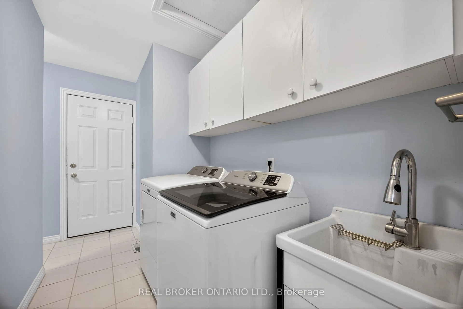 Photo 16 of 9 Riverdale Drive, Wasaga Beach — HOMEH