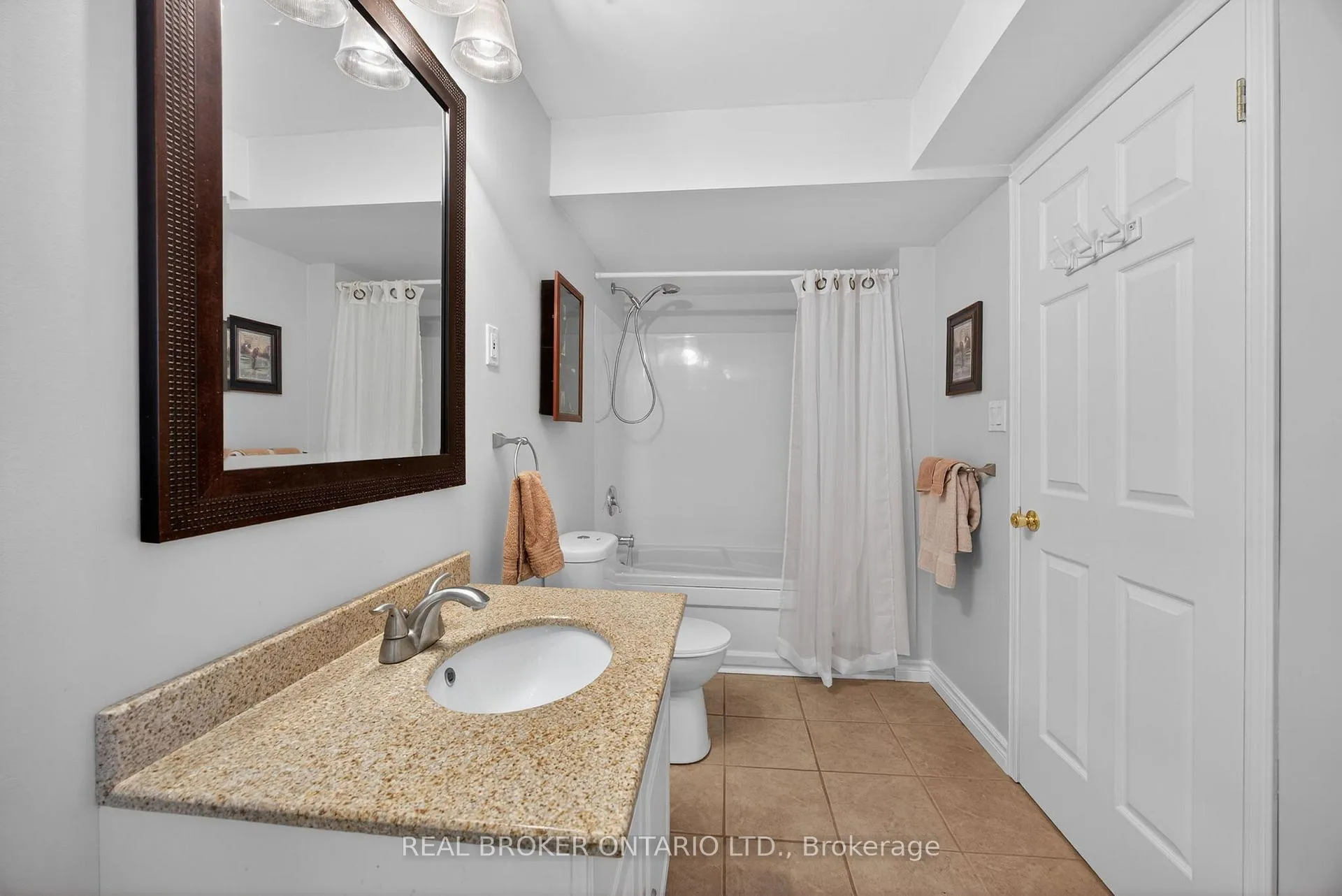 Photo 21 of 9 Riverdale Drive, Wasaga Beach — HOMEH