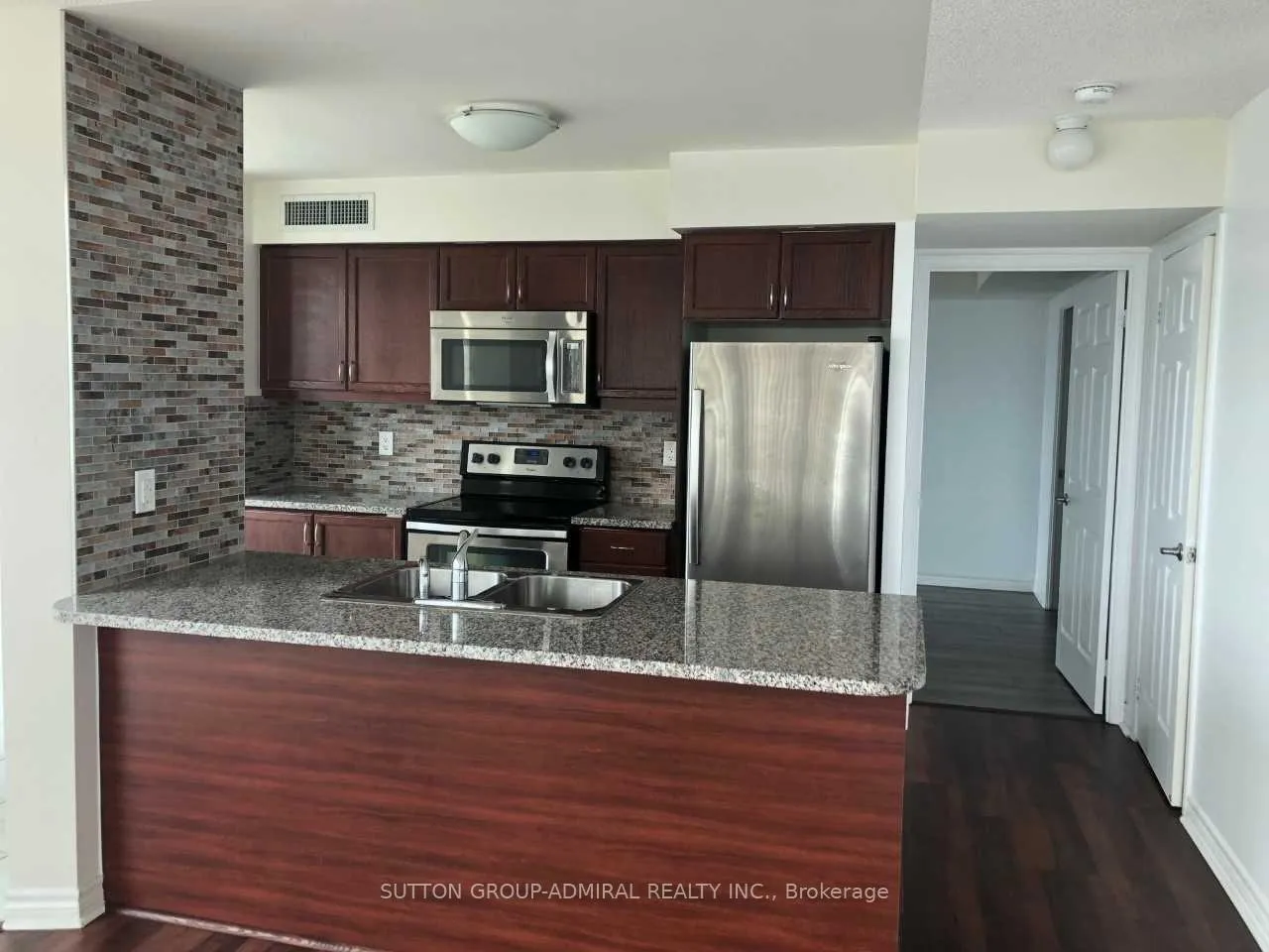 Photo 2 of Unit 2811, 19 Grand Trunk Crescent S, Toronto, Waterfront Communities — HOMEH