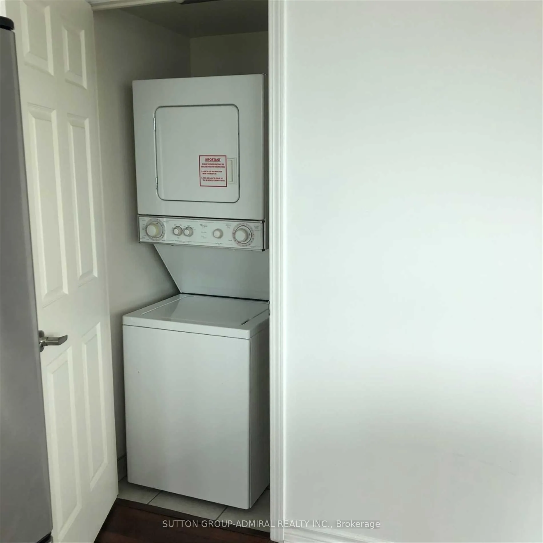 Photo 8 of Unit 2811, 19 Grand Trunk Crescent S, Toronto, Waterfront Communities — HOMEH