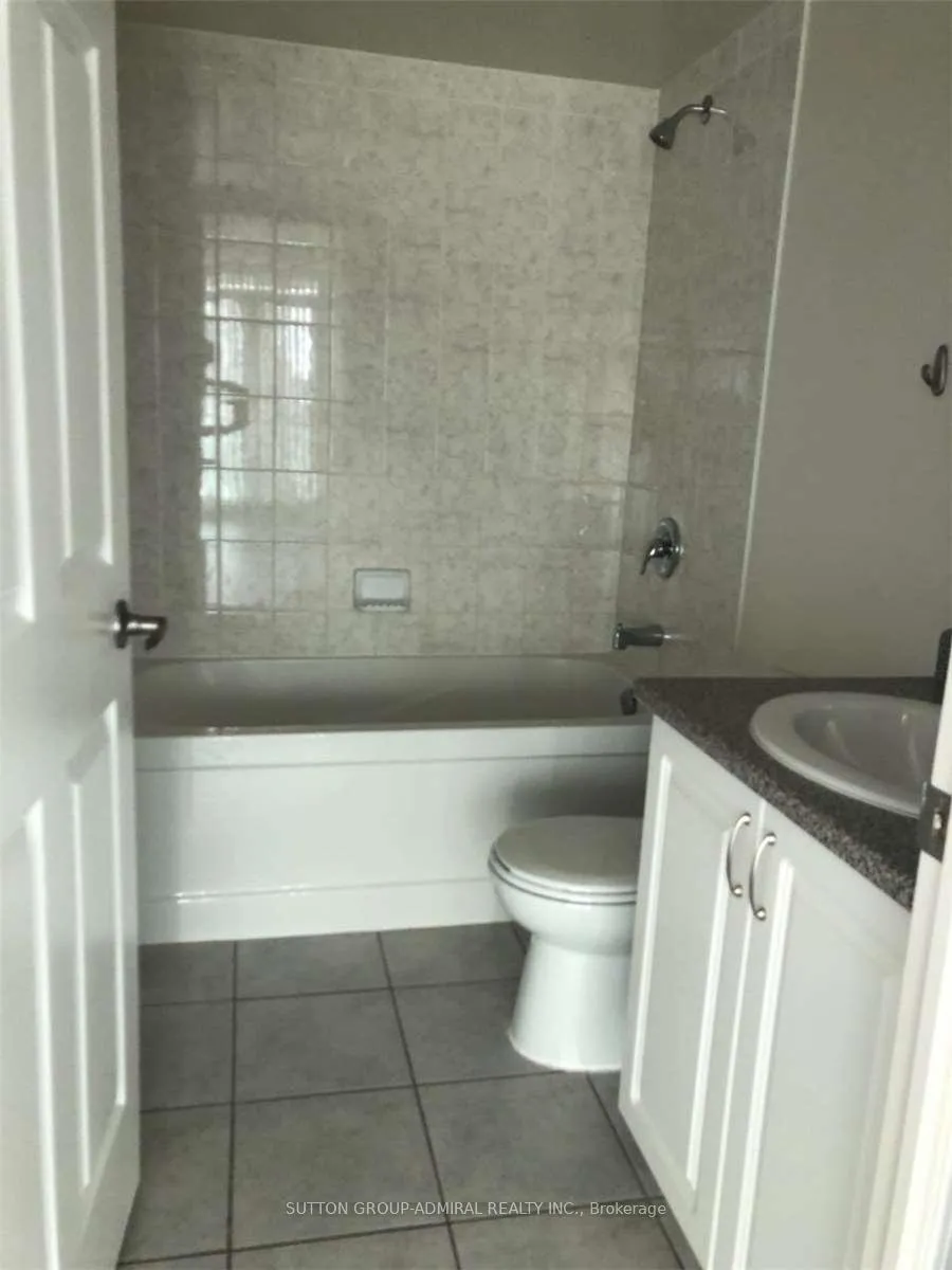 Photo 11 of Unit 2811, 19 Grand Trunk Crescent S, Toronto, Waterfront Communities — HOMEH