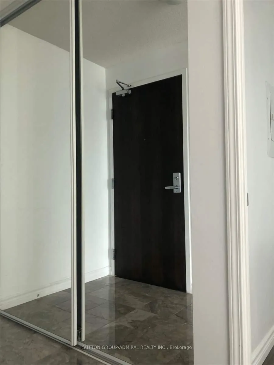 Photo 13 of Unit 2811, 19 Grand Trunk Crescent S, Toronto, Waterfront Communities — HOMEH