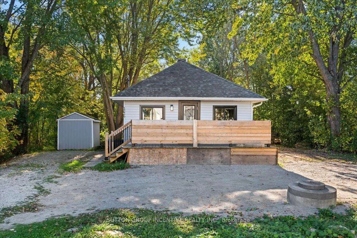 Photo 18 of 1226 Maple Road, Innisfil, Rural Innisfil — HOMEH