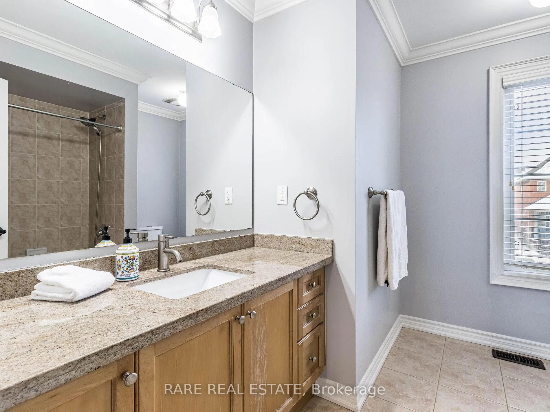 Photo 31 of 29 Darren Road, Brampton, Vales of Castlemore — HOMEH