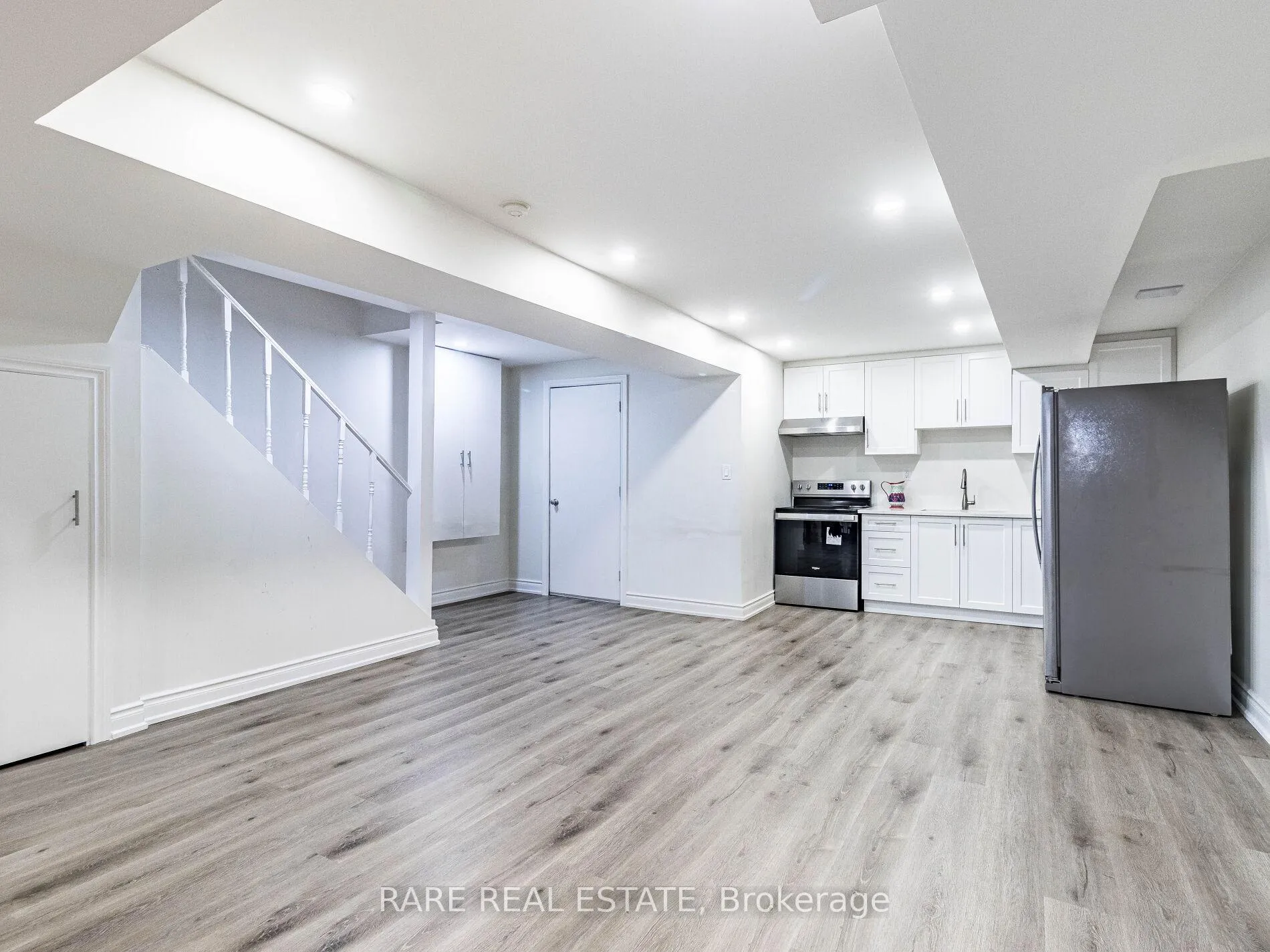 Photo 36 of 29 Darren Road, Brampton, Vales of Castlemore — HOMEH