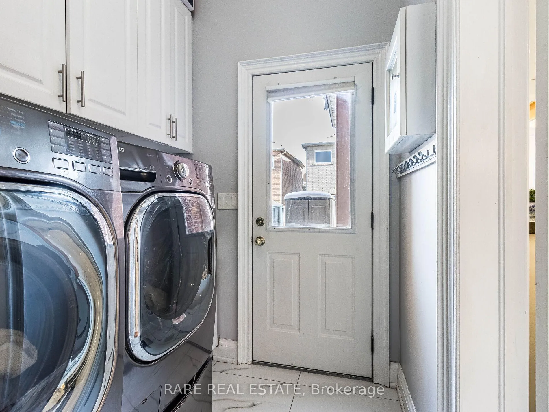 Photo 44 of 29 Darren Road, Brampton, Vales of Castlemore — HOMEH