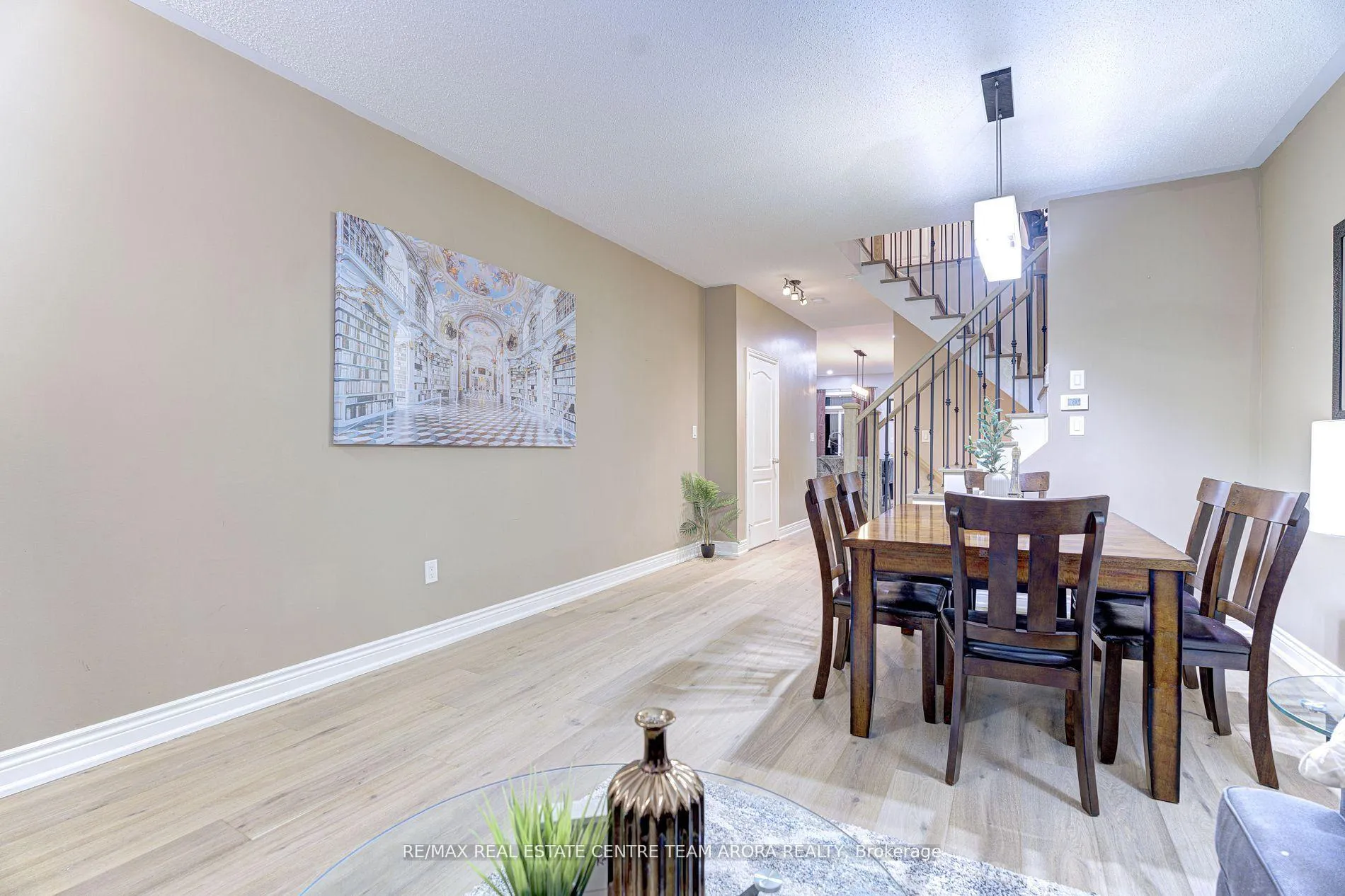 Photo 7 of 8 Kawana Road, Brampton, Bram West — HOMEH