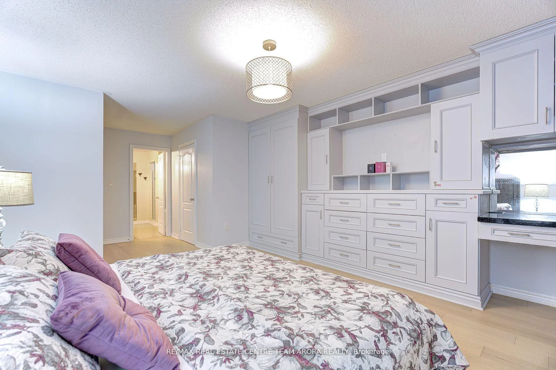 Photo 19 of 8 Kawana Road, Brampton, Bram West — HOMEH