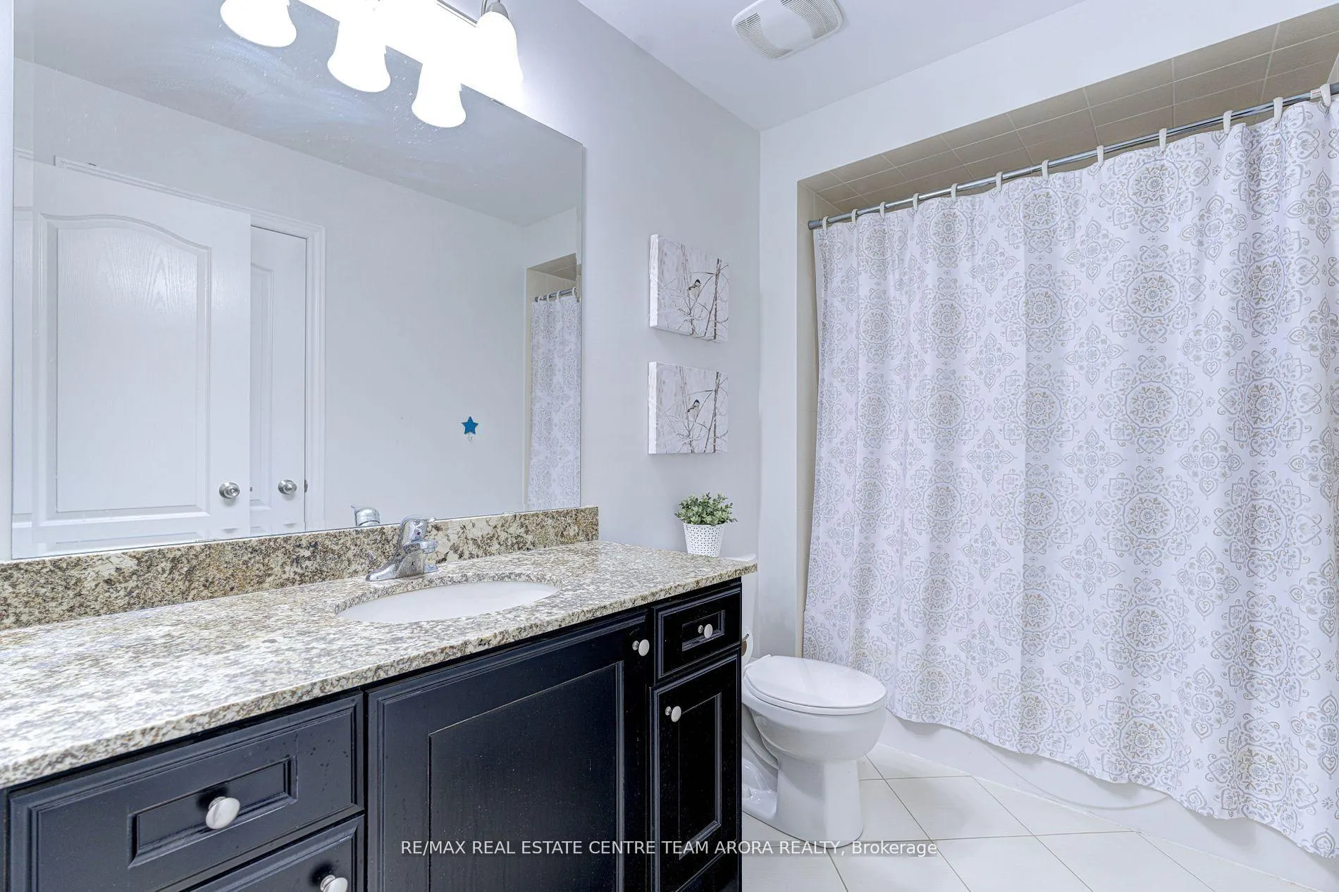 Photo 27 of 8 Kawana Road, Brampton, Bram West — HOMEH