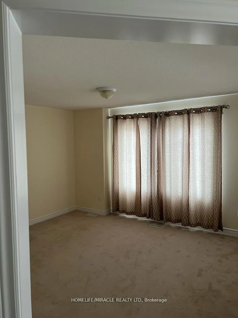 Photo 13 of 260 Johnson Drive, Shelburne — HOMEH