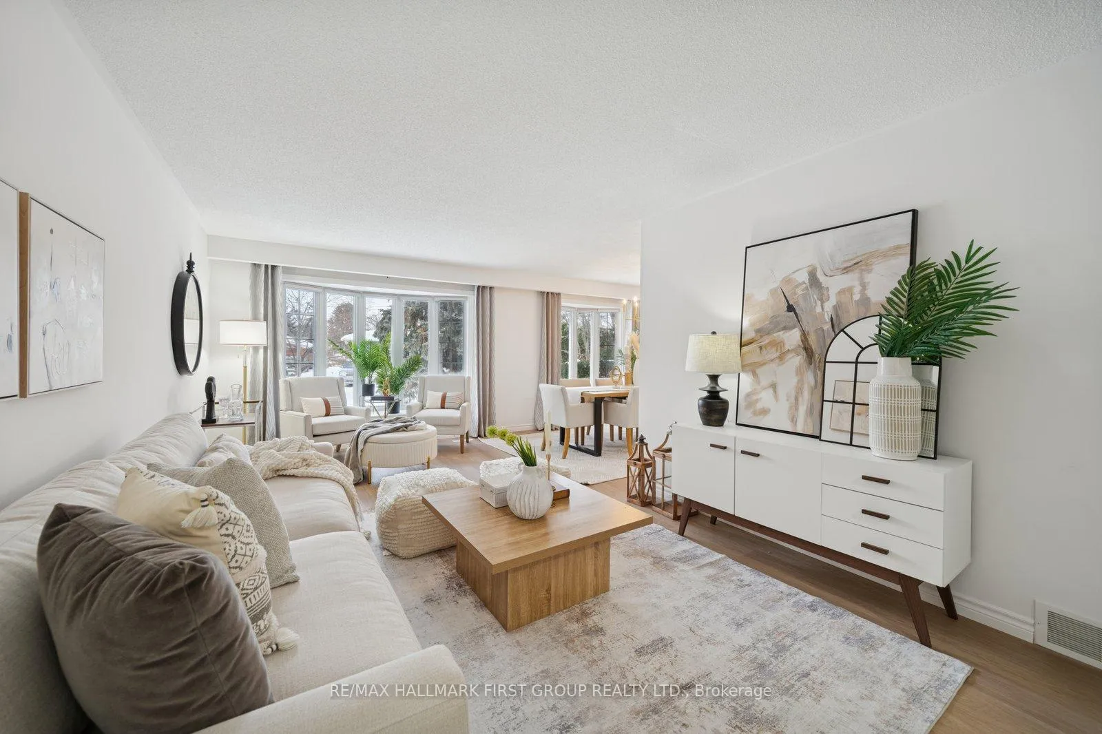 Photo 7 of 957 Timmins Gardens, Pickering, West Shore — HOMEH