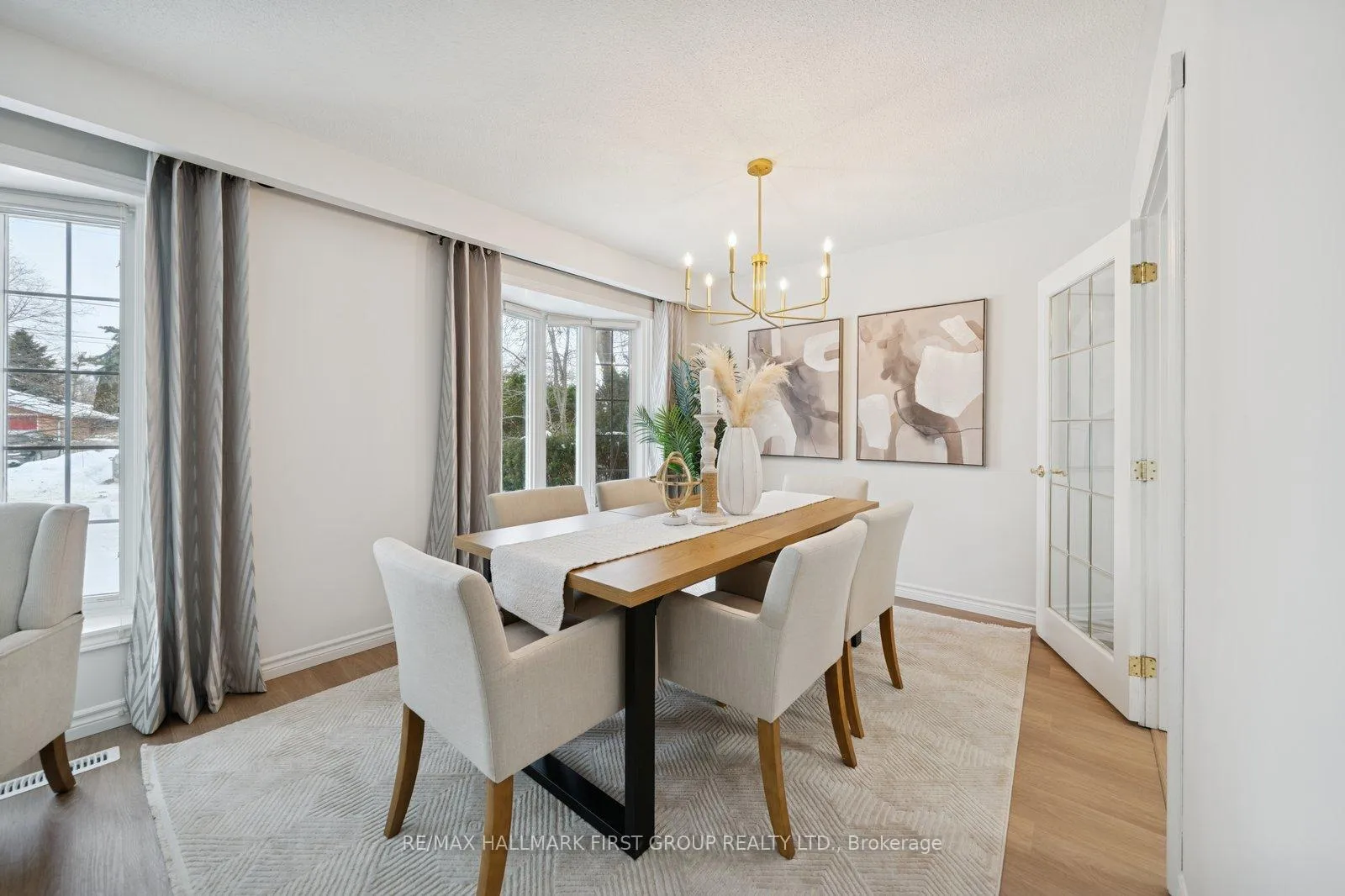 Photo 14 of 957 Timmins Gardens, Pickering, West Shore — HOMEH