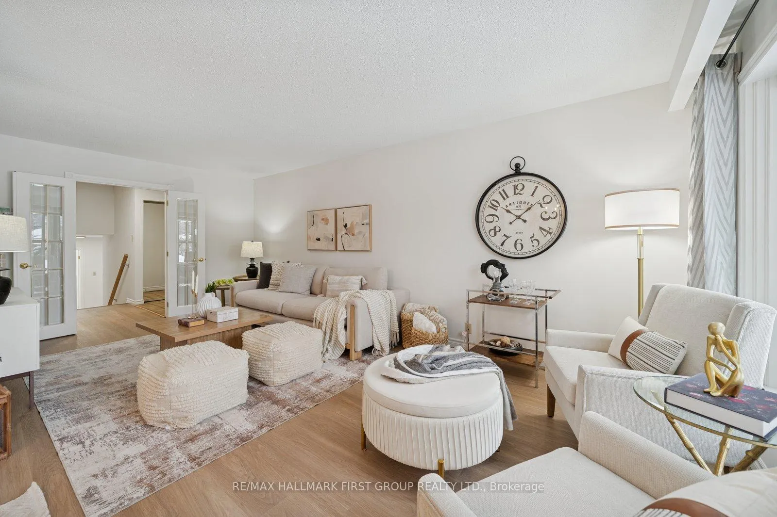 Photo 16 of 957 Timmins Gardens, Pickering, West Shore — HOMEH