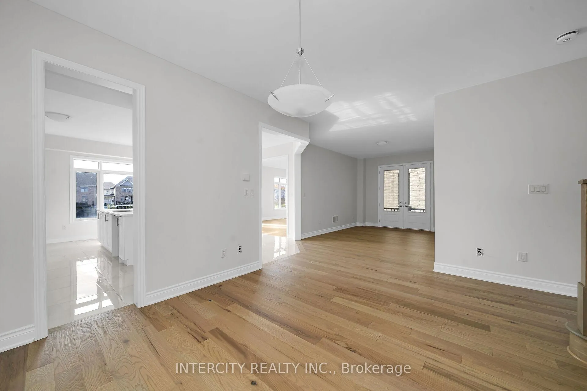 Photo 7 of 16 Keyworth Crescent, Brampton, Sandringham-Wellington North — HOMEH