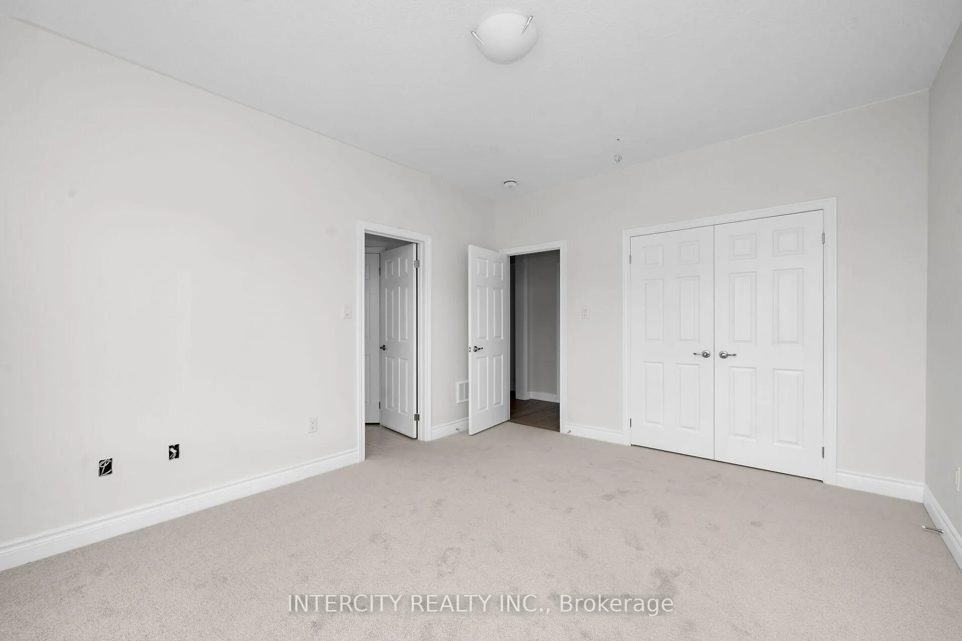 Photo 27 of 16 Keyworth Crescent, Brampton, Sandringham-Wellington North — HOMEH