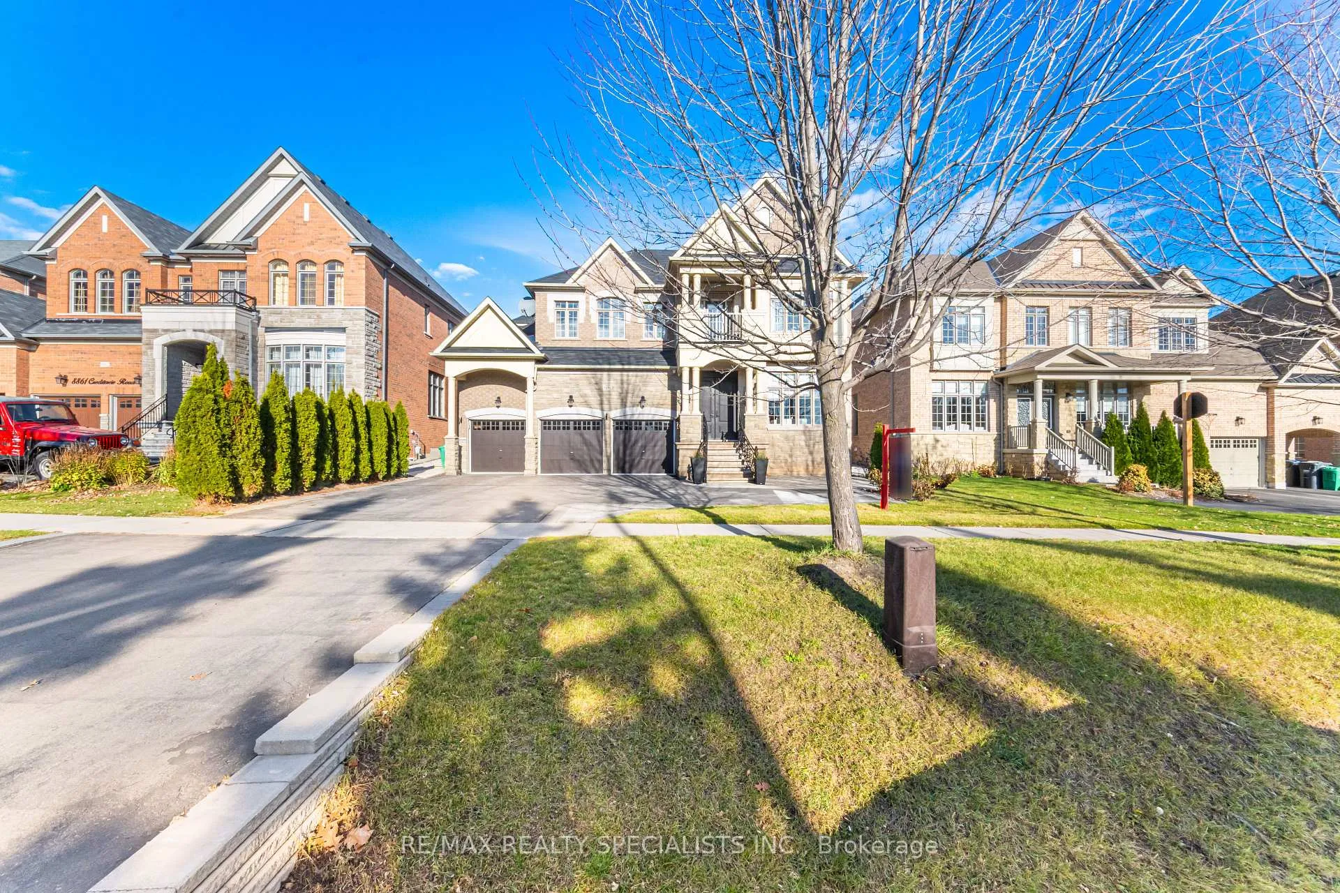 Photo 2 of 8859 Creditview Road, Brampton, Credit Valley — HOMEH
