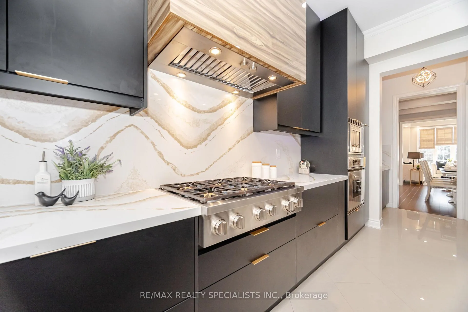 Photo 8 of 8859 Creditview Road, Brampton, Credit Valley — HOMEH