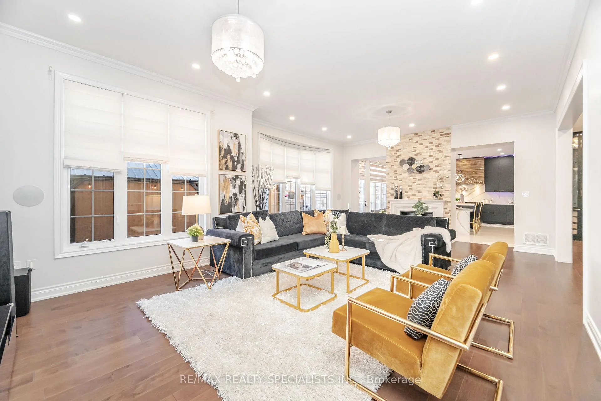 Photo 12 of 8859 Creditview Road, Brampton, Credit Valley — HOMEH