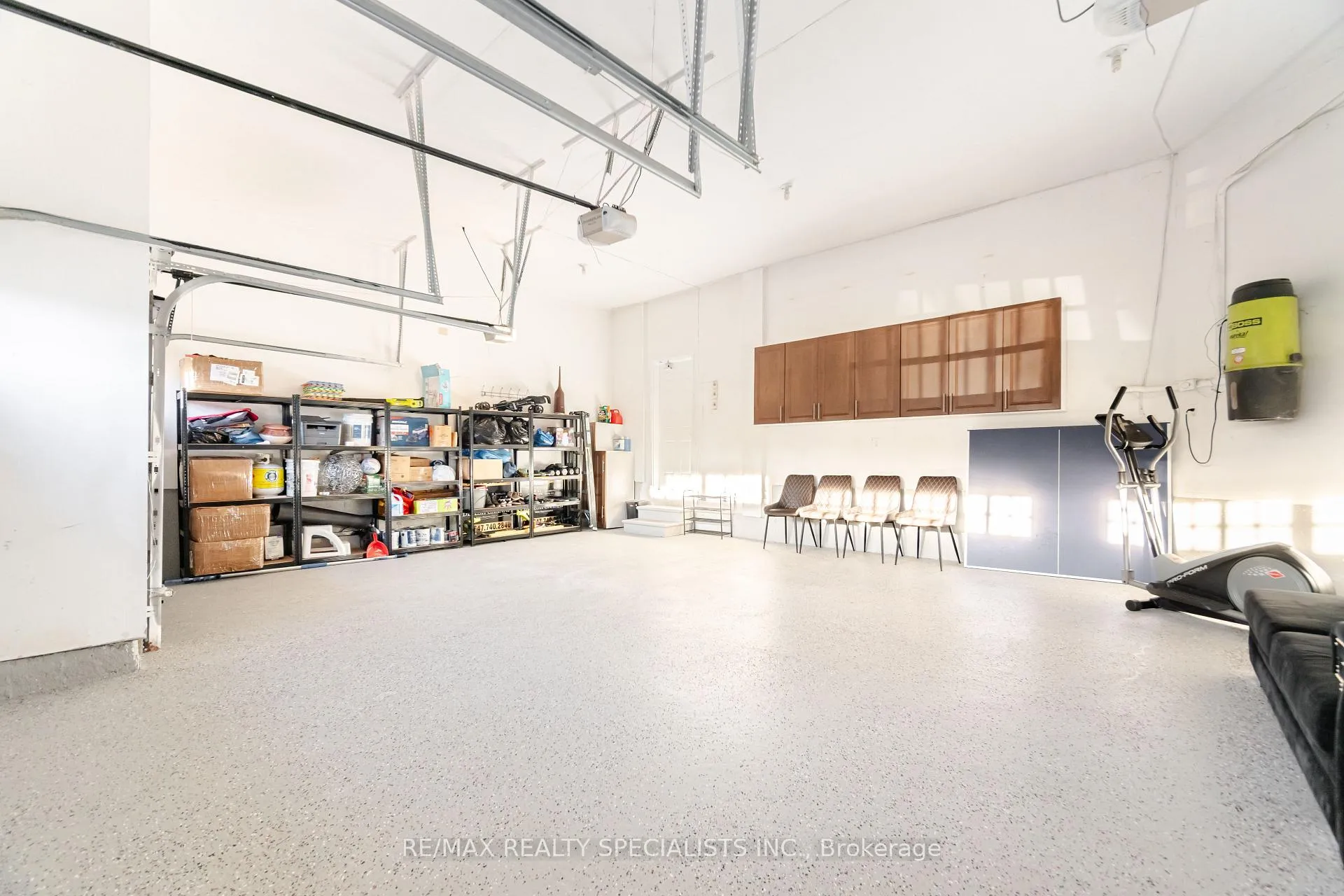 Photo 27 of 8859 Creditview Road, Brampton, Credit Valley — HOMEH
