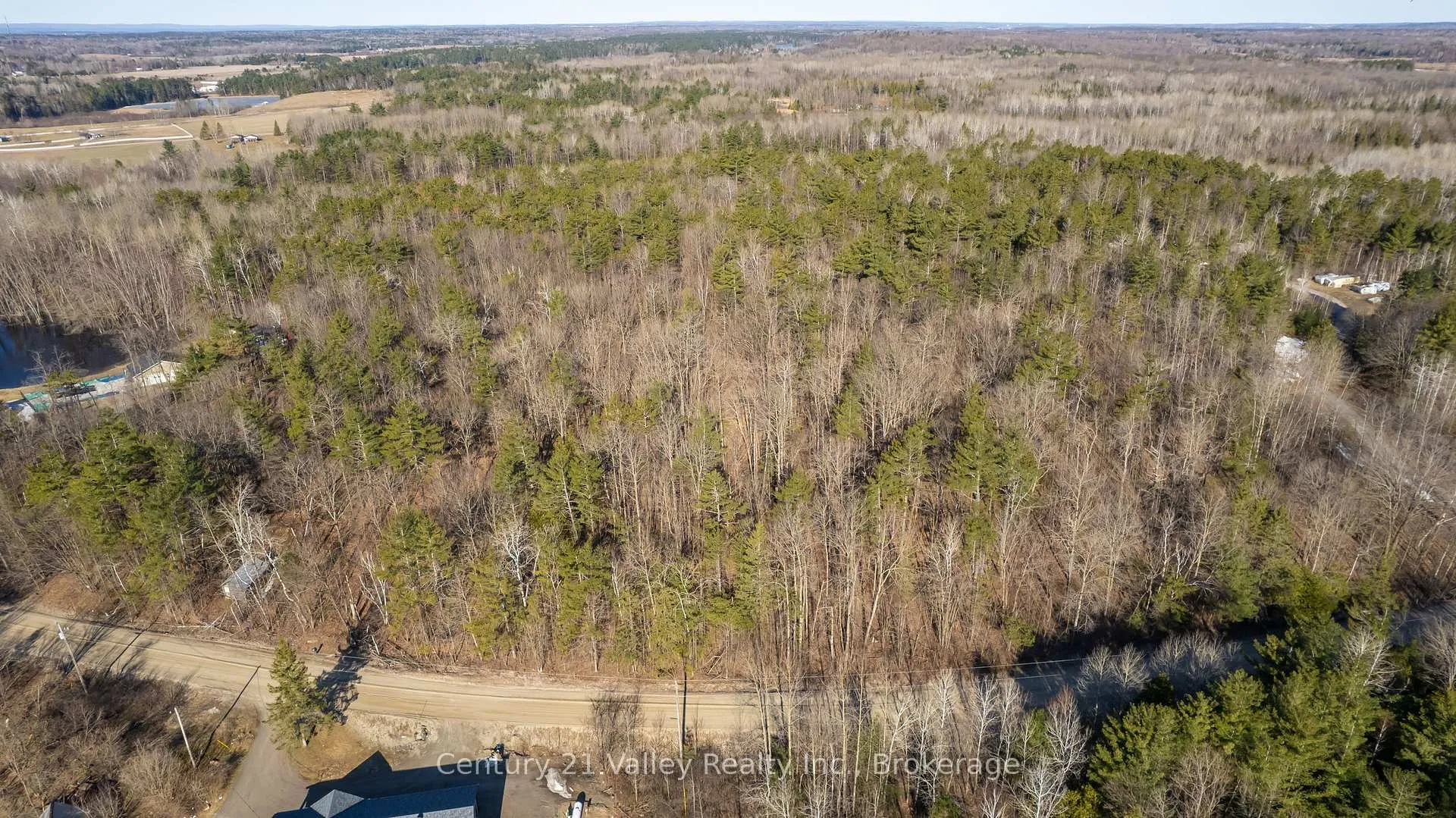 Photo 2 of 01 Mine View Road, Whitewater Region, Whitewater Region — HOMEH