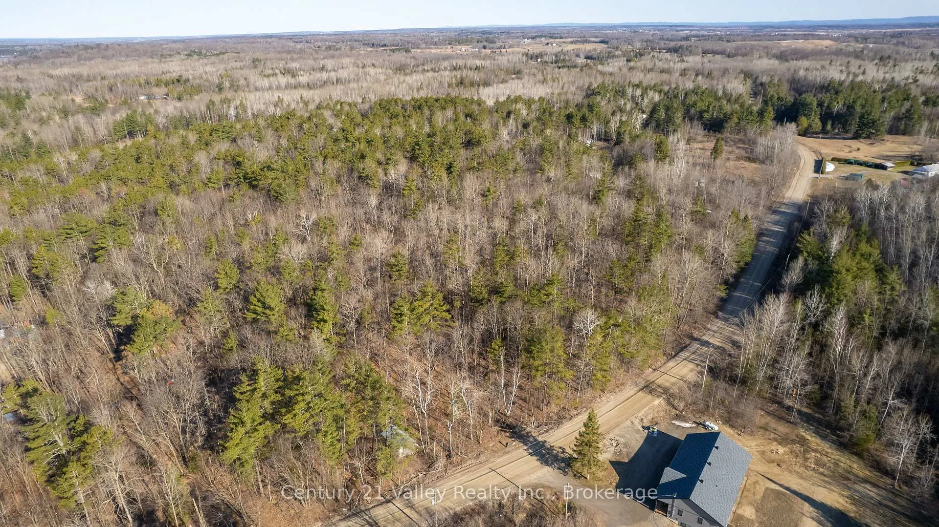 Photo 3 of 01 Mine View Road, Whitewater Region, Whitewater Region — HOMEH